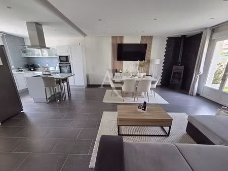 maison villeparisis 7 pièce(s) 152.75 m2