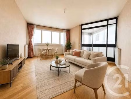 vente appartement 4 pièces à nantes île de nantes (44000) : à vendre 4 pièces / 81m² nante