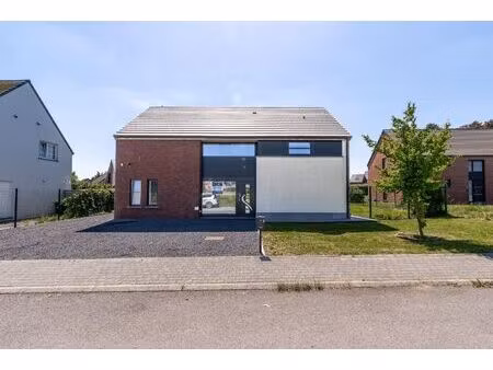 maison à vendre à rue max elskamp 3 ecaussinnes (vbe29766)
