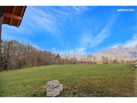 maison 8 pièces 210 m²