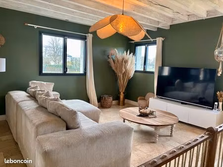 maison rénovée avec piscine