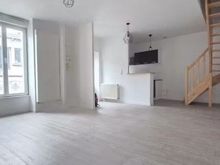 appartement 2 pièces - 70 m2 - centre ville