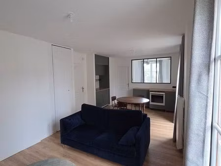 appartement 30m2 avec terrasse - proche ecole - idéal etudiant ou jeune travailleur