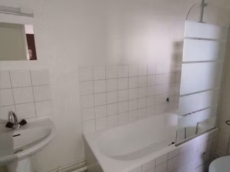 metz loue 32 m2