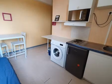 studio 17m carré