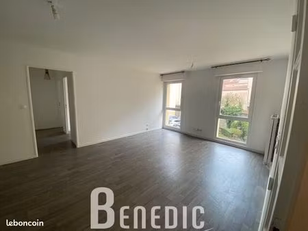 appartement 3 pièces 64 m²