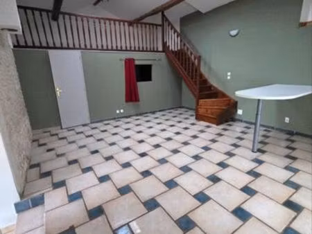 maison a louer a la vergne
