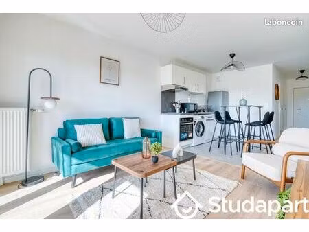 chambre 1 pièce 10 m²