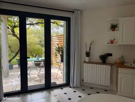 logement indépendant meublé avec terrasse privative - 35 m2 - cachan - bail mobilité / loc