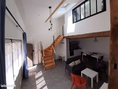 f2 duplex meublé