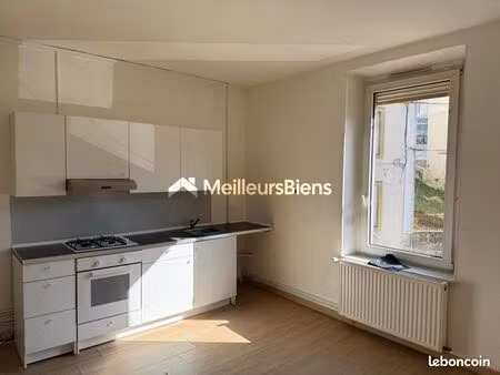 appartement 3 pièces 55 m²