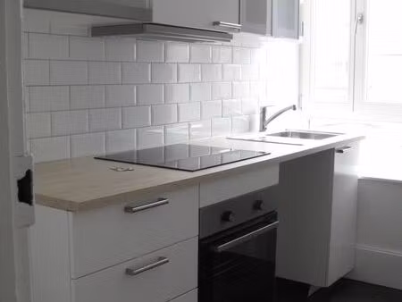 trés beau f3 de caractére
