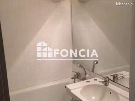 studio 1 pièce 26 m²