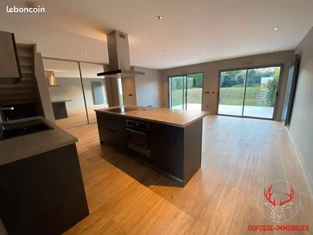maison 5 pièces 128 m²