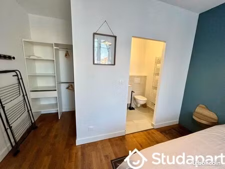 chambre 1 pièce 13 m²