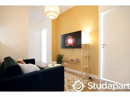 chambre 1 pièce 12 m²