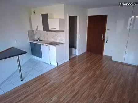 studio wolfisheim 26m2 libre 1er juillet