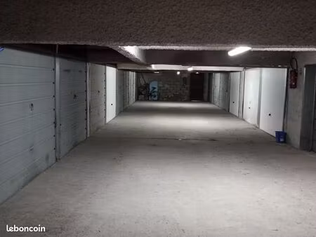 garage royan