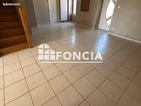 maison 3 pièces 103 m²