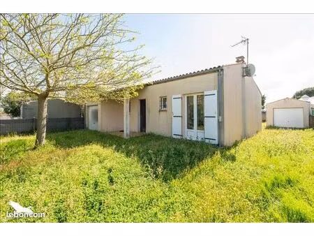 château 4 pièces 66 m²