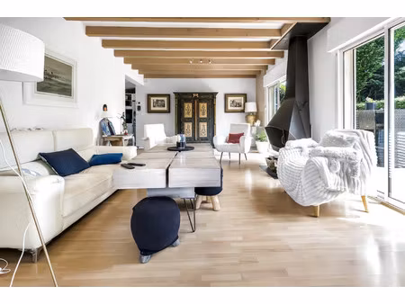 maison de luxe à vendre à reignier-ésery