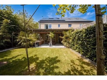 villa à vendre avec garage et terrasse   genval (vbe29390)