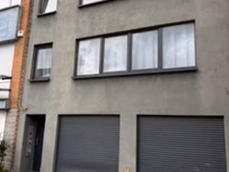 appartement 1 ch. rénové  monceau-sur-sambre