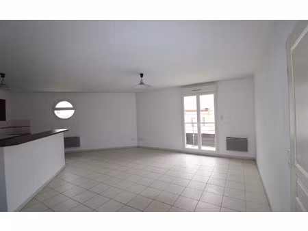 location appartement  68.97 m² t-3 à coulommiers  900 €