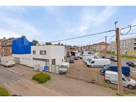 terrain projet ou batiment commercial