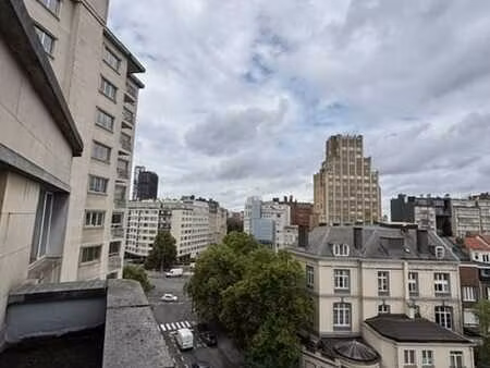bureaux lumineux à louer