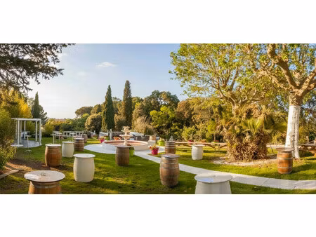 vente bâtiment 12 pièces