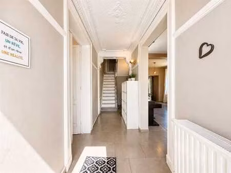 maison de maître de quasiment 300m²  charme et modernité