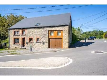 option- maison en pierre rénovée à séviscourt