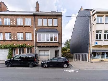 immeuble de 3 apparts tous loues - en ordre urbanistique