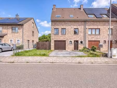 charmante maison 3 façades avec jardin - 3 chambres