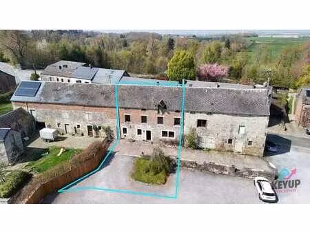 authenticité et potentiel dans un quartier prisé