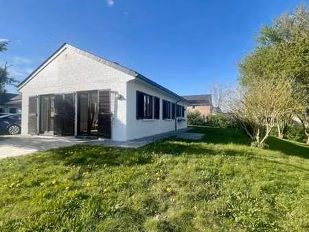 maison de plain-pied avec jardin et garage au cœur d'erpent