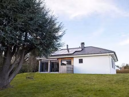charmante villa plain-pied rénovée à mouscron !