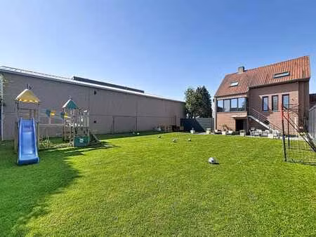superbe maison 3 chambres avec finitions de haute qualité