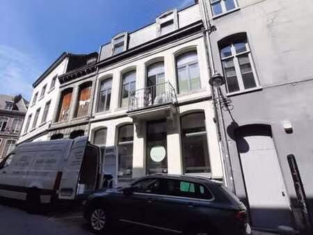 rue d'enghien  2b - 7000 mons