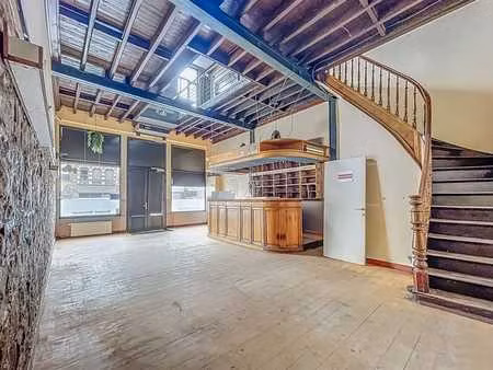 superbe maison de commerce