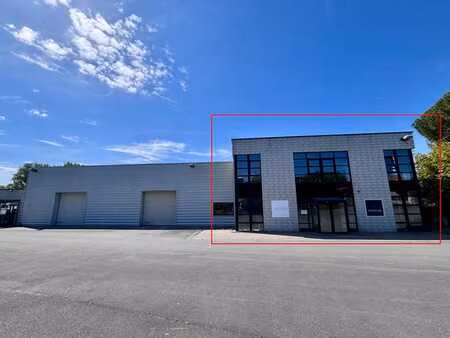 lot de 7 bureaux