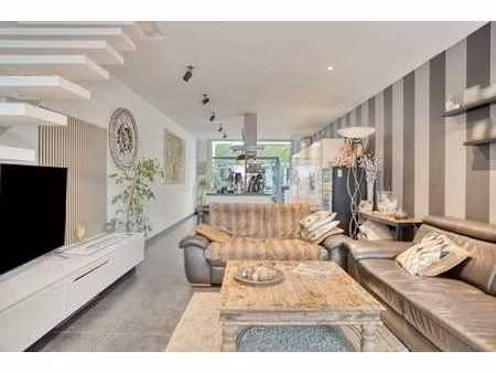 saint-trond - superbe maison aux finitions parfaites - 3 ch