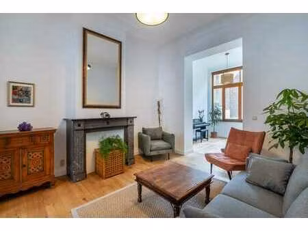 st-gilles  près parvis – duplex entièrement rénové 1 chambre