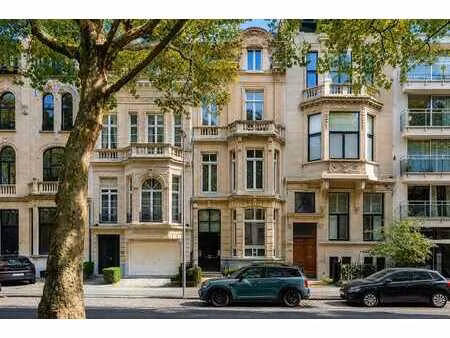 prachtig herenhuis op strategische ligging