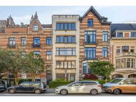 bel appartement 2 ch idéalement situé