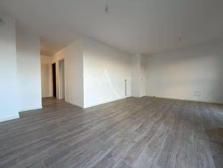 vente appartement 3 pièces à saint-gilles-croix-de-vie croix de vie (85800) : à vendre 3 p