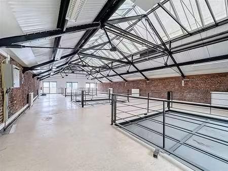 proche du sablon - espace bureau à louer avec terrasse