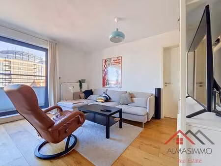 superbe appartement lumineux 1 chambre  peb c