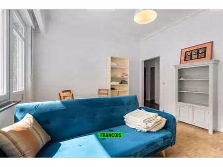 magnifique appartement 1 chambre situé à châtelain à ixelles